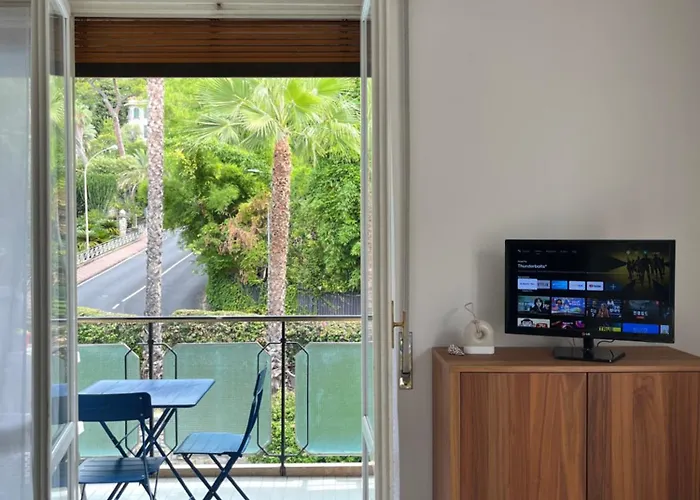 Apartament Affascinante Bilocale Con Piscina