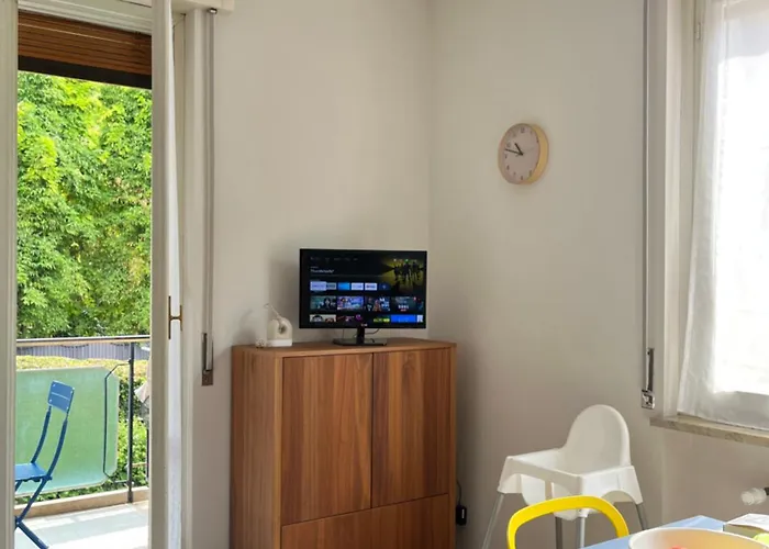 Affascinante Bilocale Con Piscina Apartmán